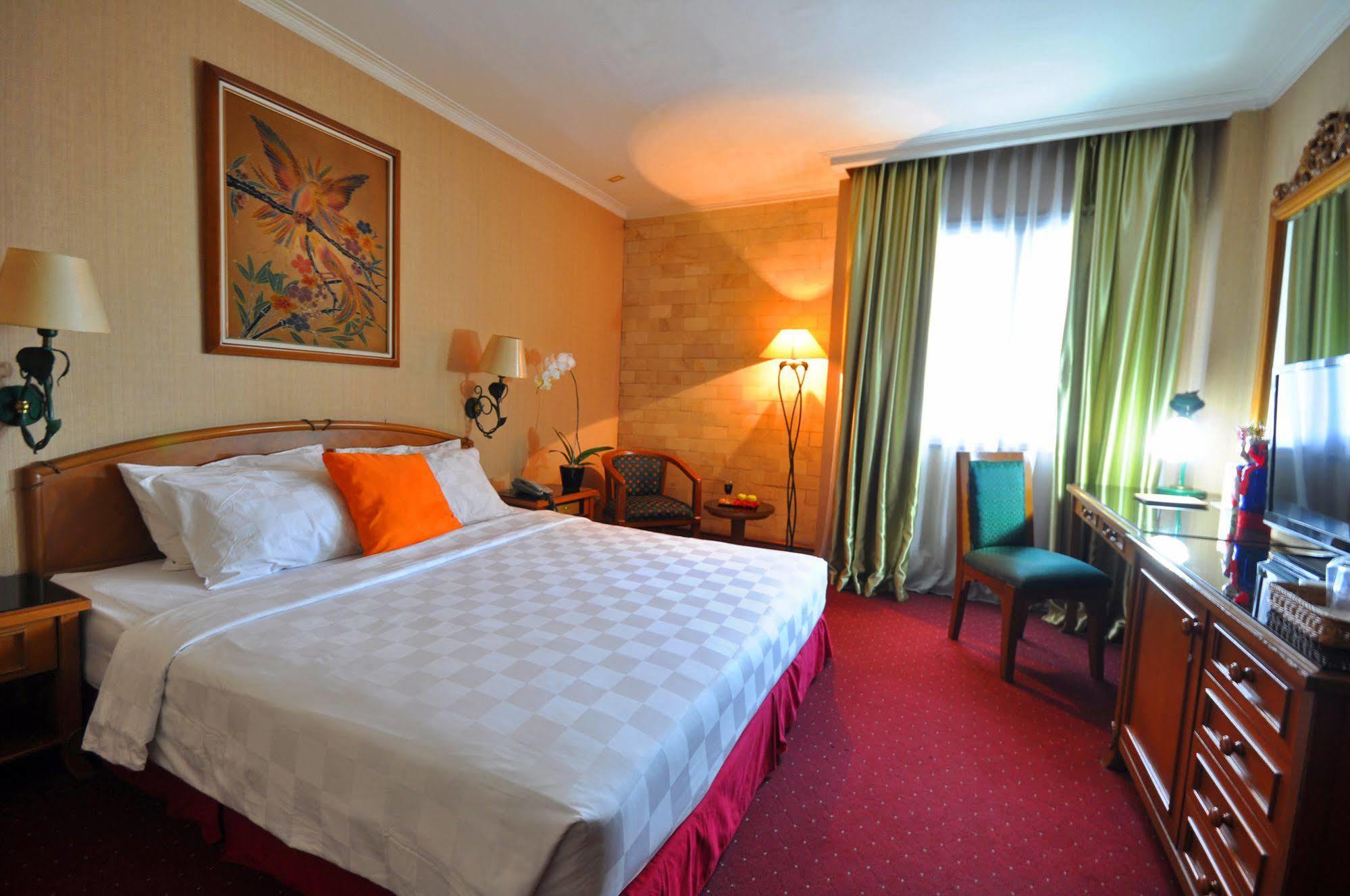 Cipta 2 Hotel Jakarta Extérieur photo